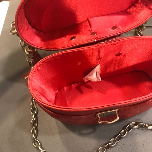 Red & Gold LF Bag with Chain Strap - Picture 3 of 4